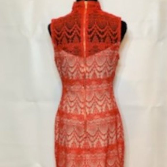 Red Lace - Picture 2 of 2